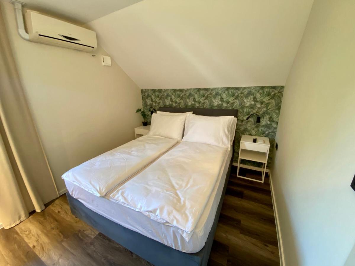 Boutique Hotel Zbilje מראה חיצוני תמונה