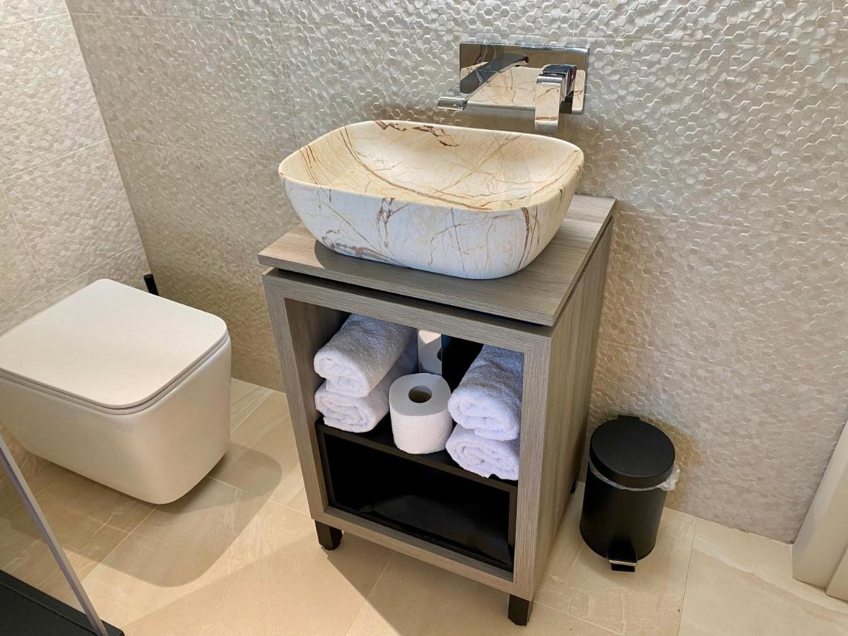Boutique Hotel Zbilje מראה חיצוני תמונה