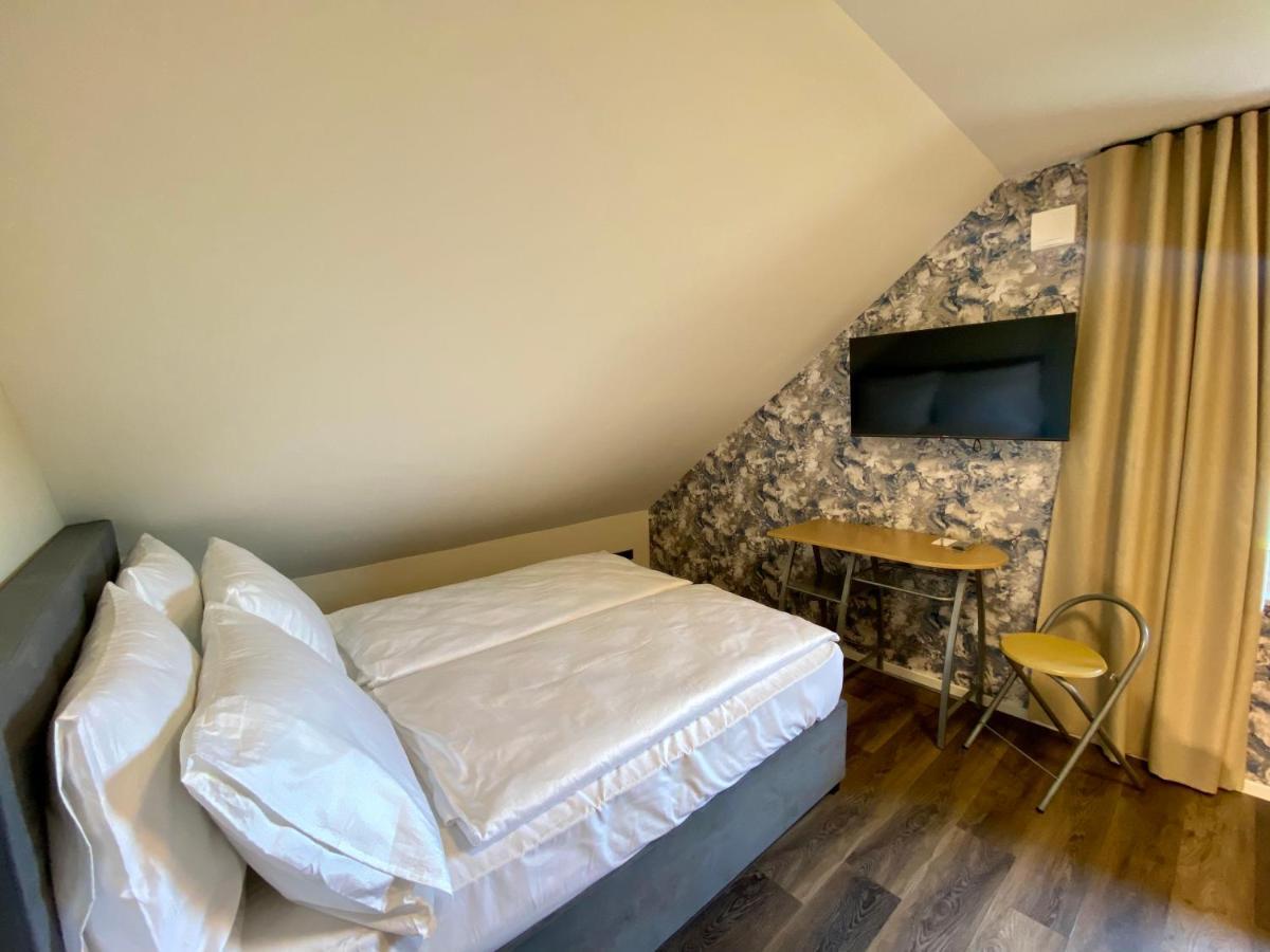Boutique Hotel Zbilje מראה חיצוני תמונה