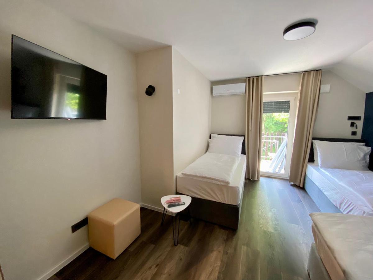 Boutique Hotel Zbilje מראה חיצוני תמונה