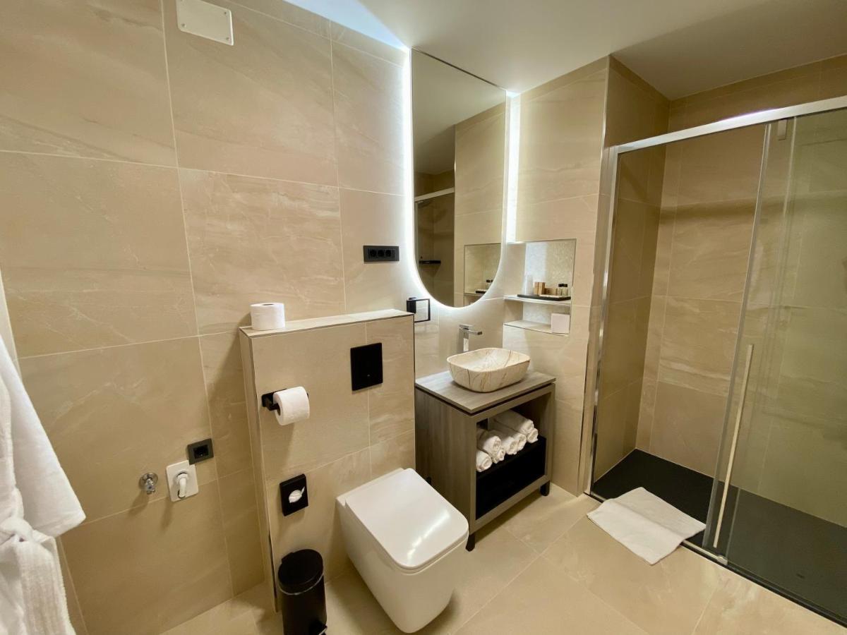 Boutique Hotel Zbilje מראה חיצוני תמונה