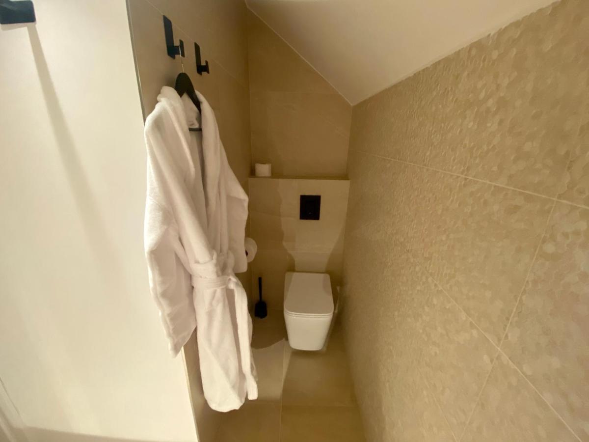 Boutique Hotel Zbilje מראה חיצוני תמונה